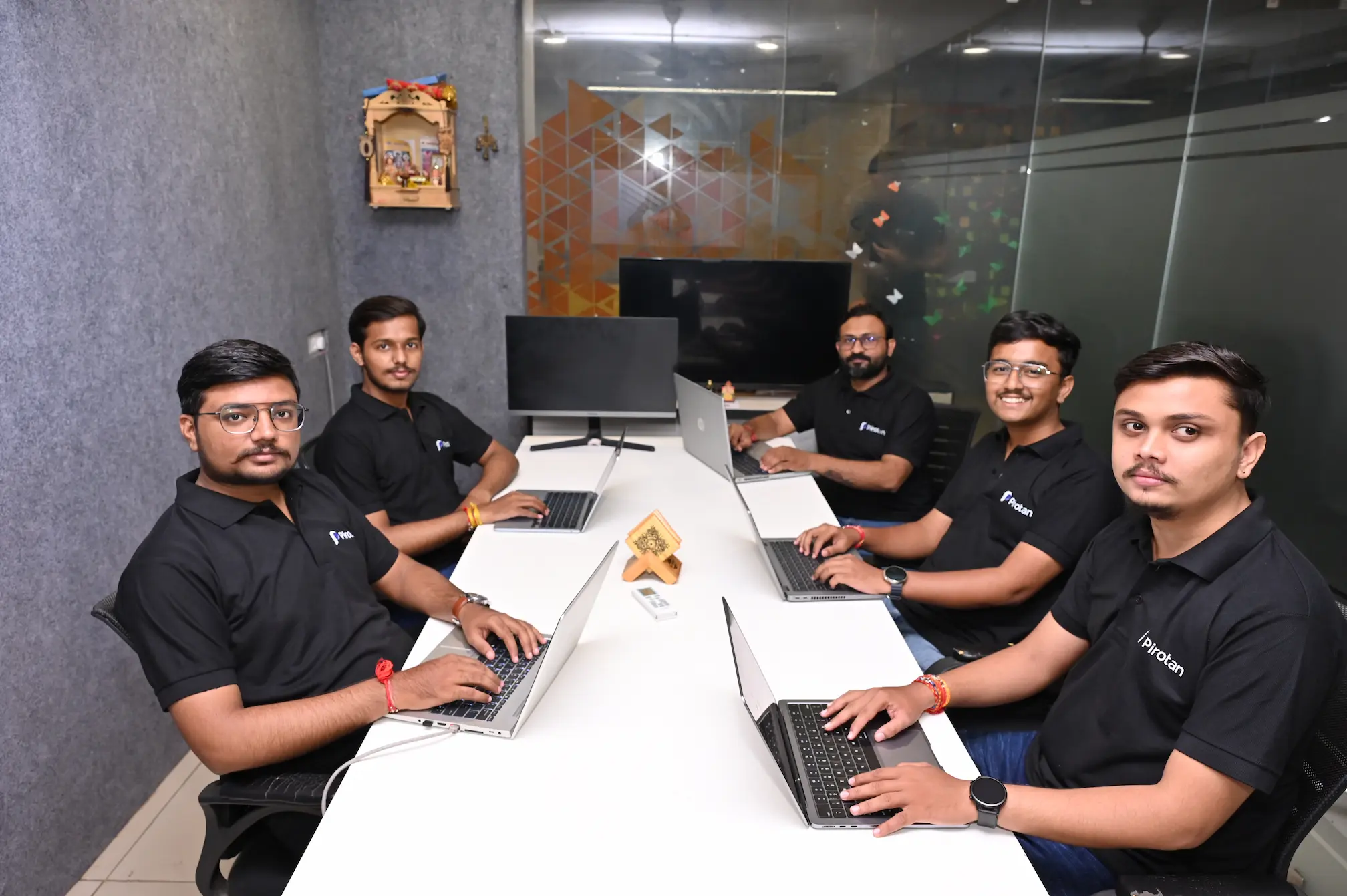 Team discussion at Shine Infosoft